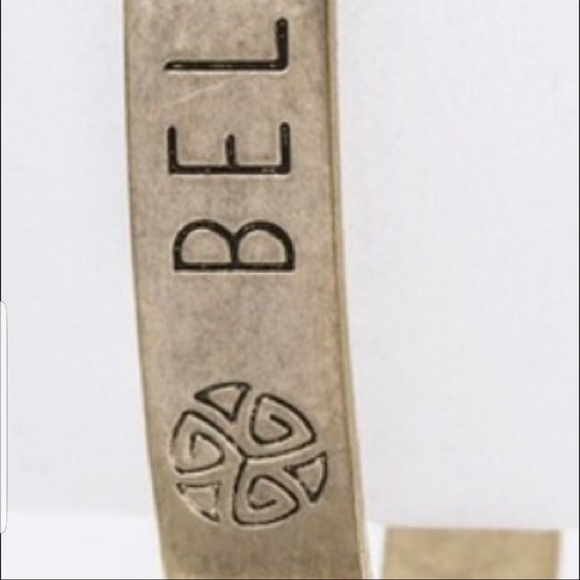 🌟LAST ONE!🌟 "BELIEVE" Gold Bangle Bracelet - Picture 3 of 5